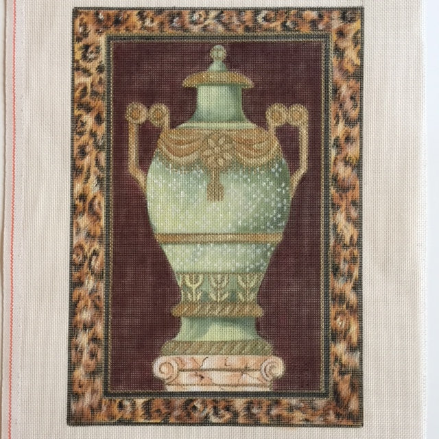Fancy Urn (1371)