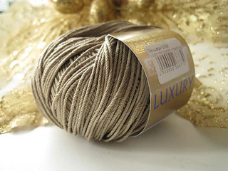 Golden Line Luxury*